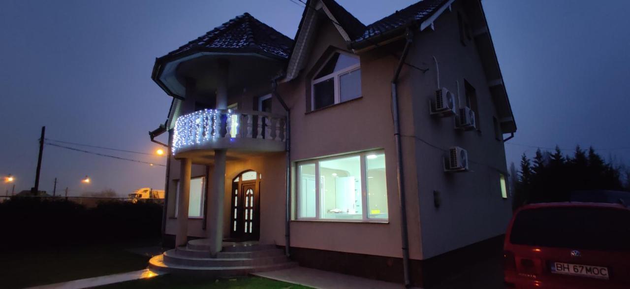 Hotel Casa Blanco Oradea Exterior foto